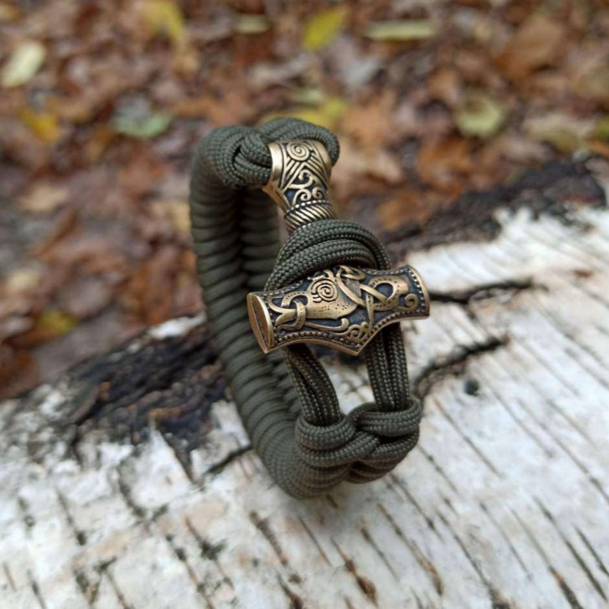 Mjolnir replica paracord bracelet