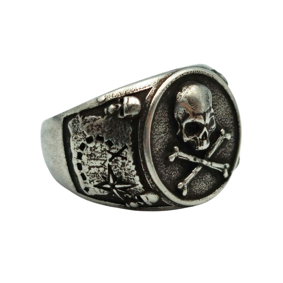 Pirate skull signet ring
