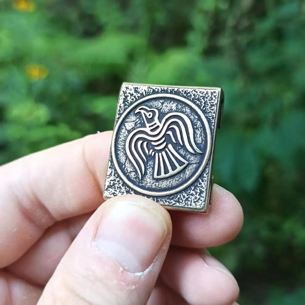 Viking Raven banner Molle clip