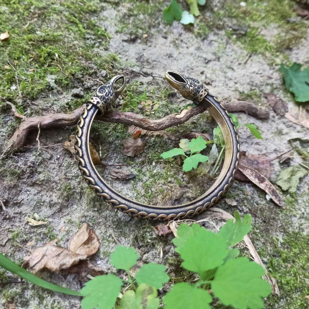 Viking arm ring raven bracelet