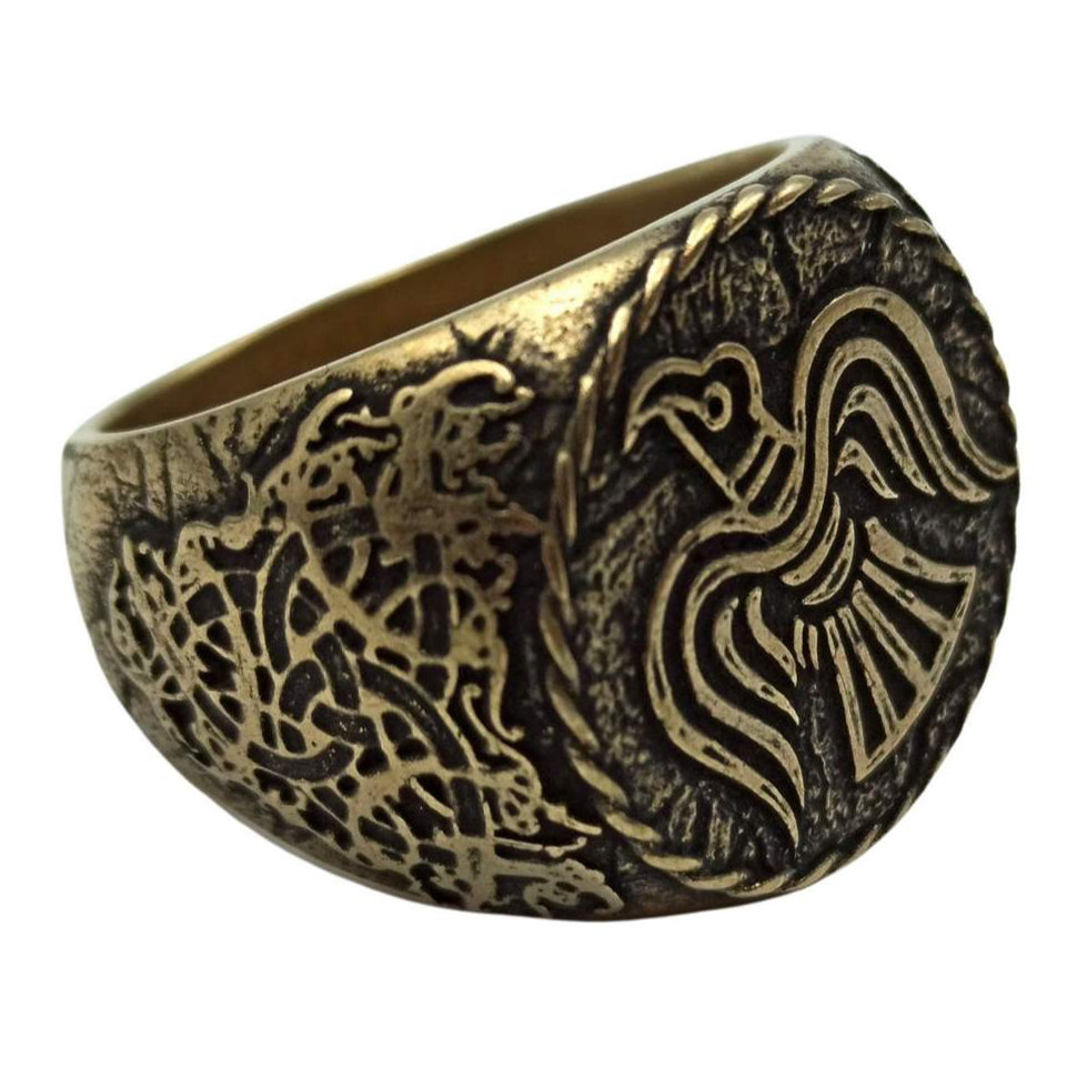 Raven banner ring