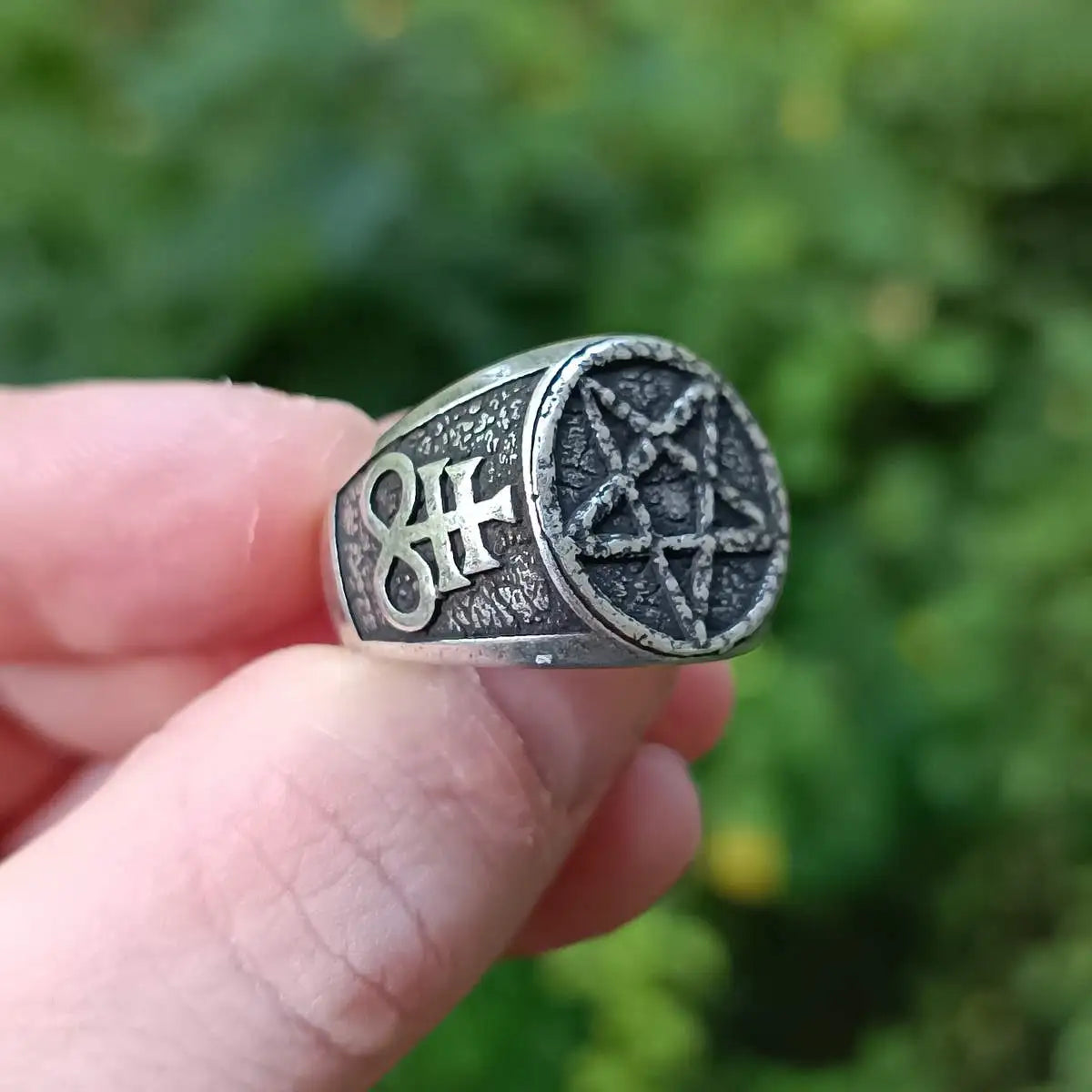 Satanic pentagram ring