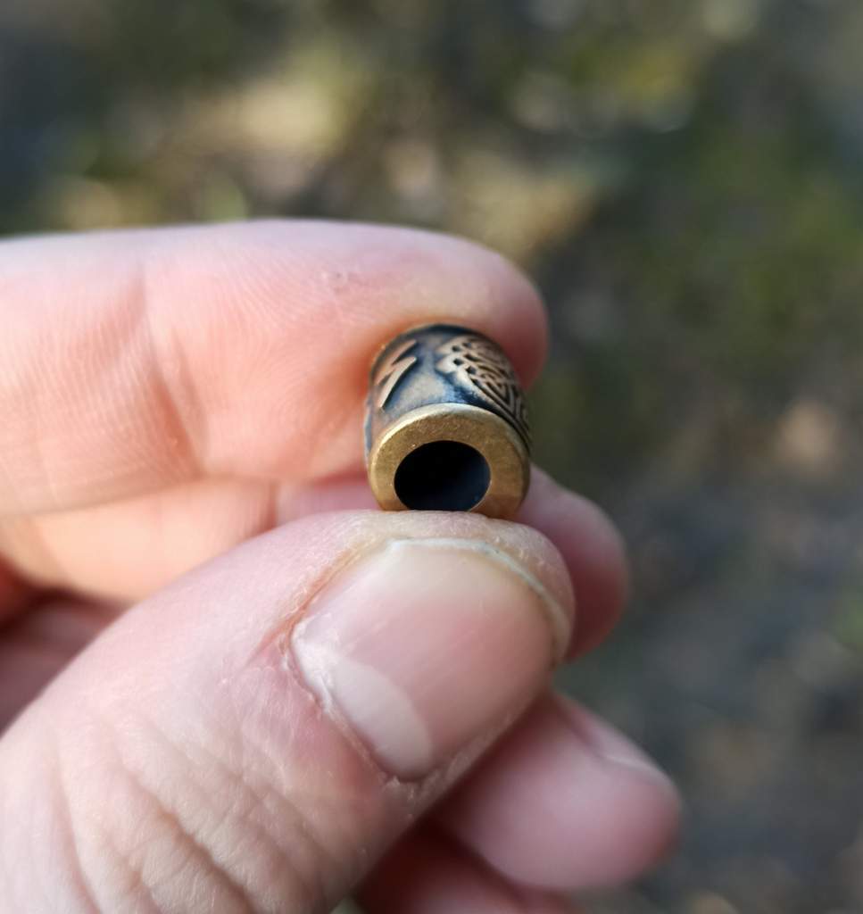 Sowilo rune bead