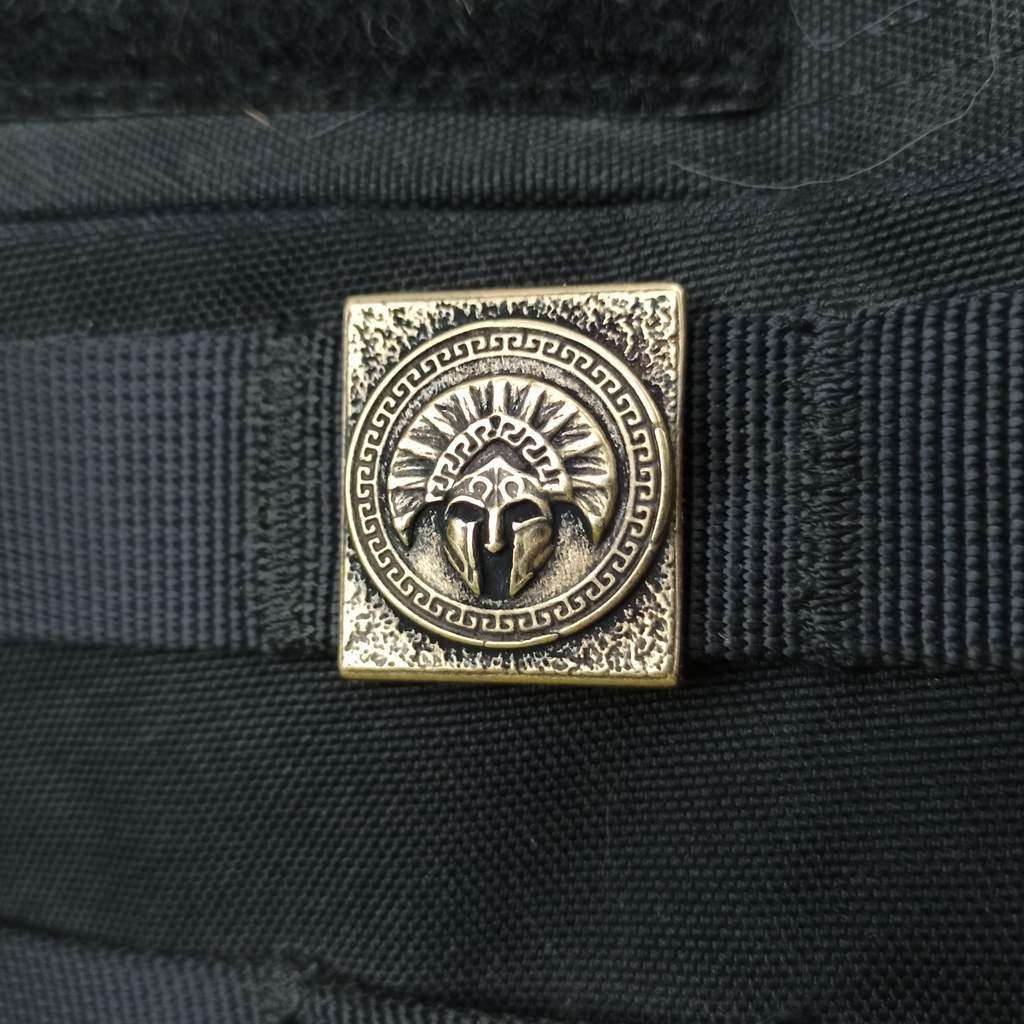 Spartan warrior helmet molle clip