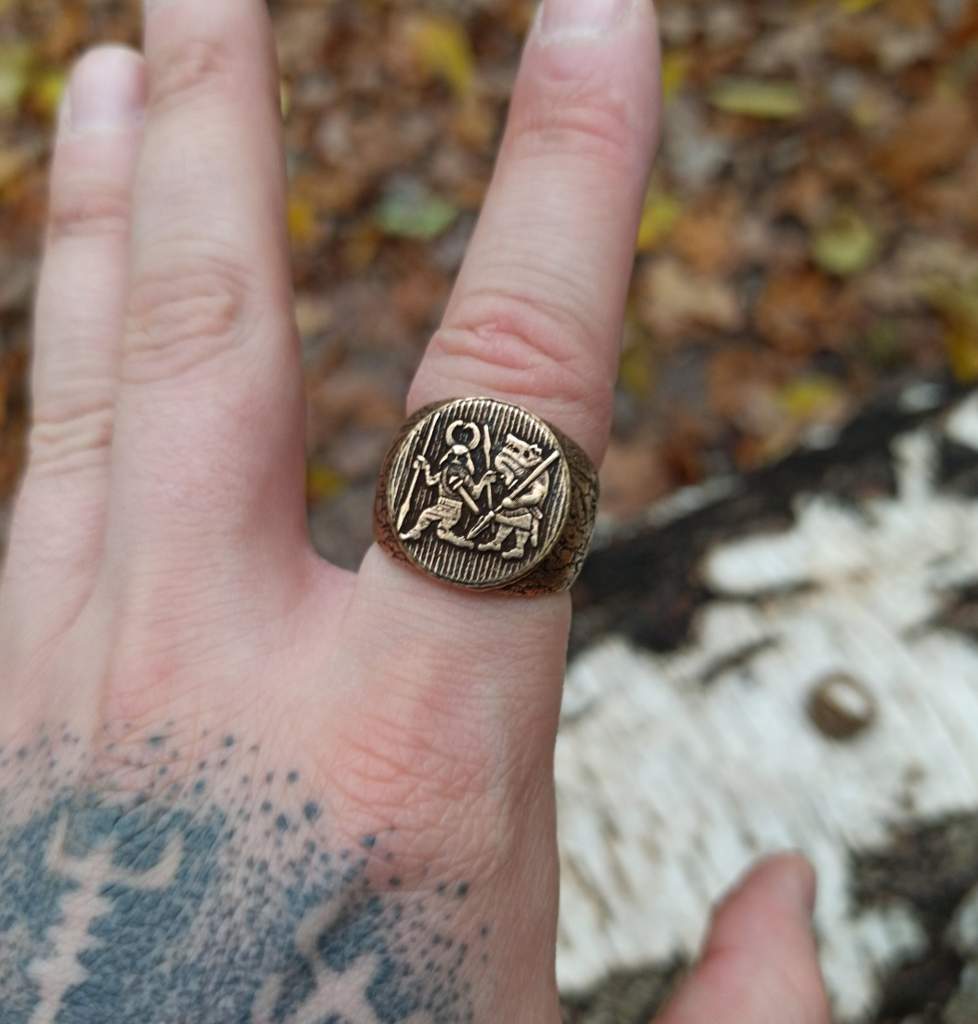 Torslunda dancer Ancient Viking ring