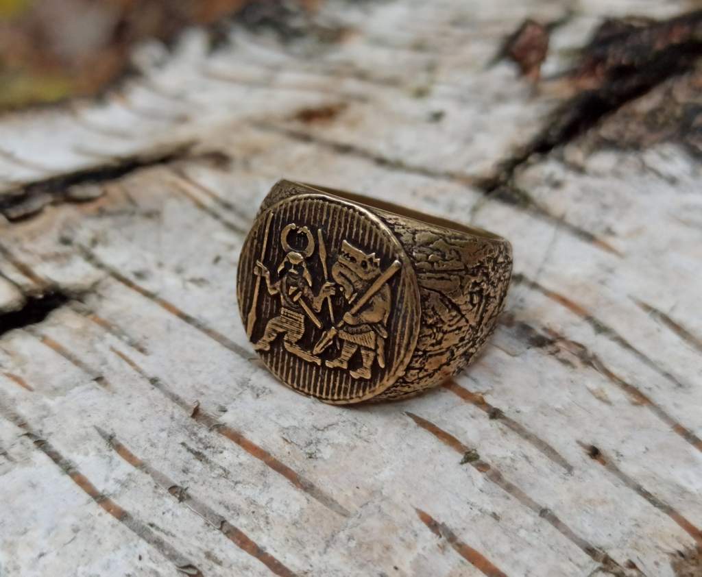 Torslunda dancer Ancient Viking ring