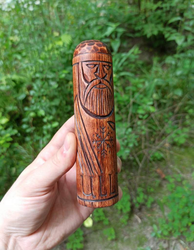 Ullr wooden statue