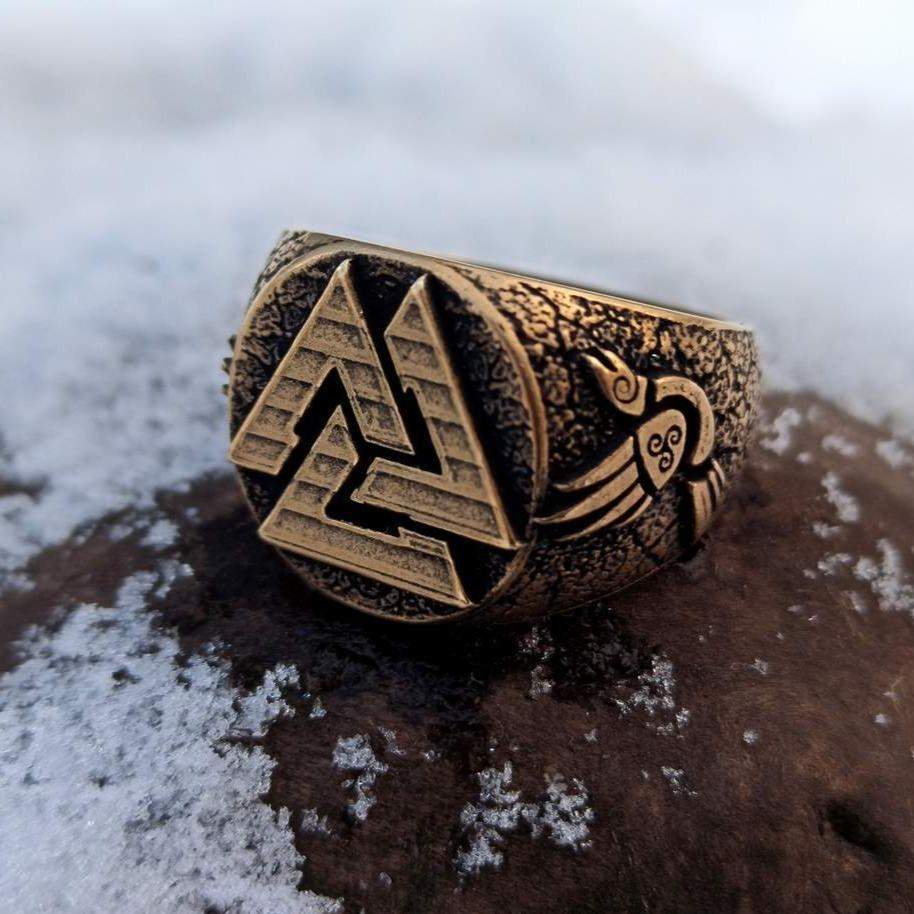 Valknut ring