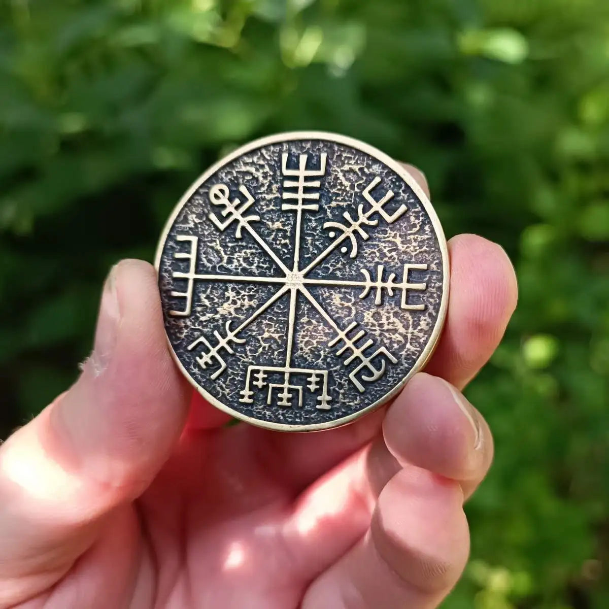Vegvisir custom EDC coin