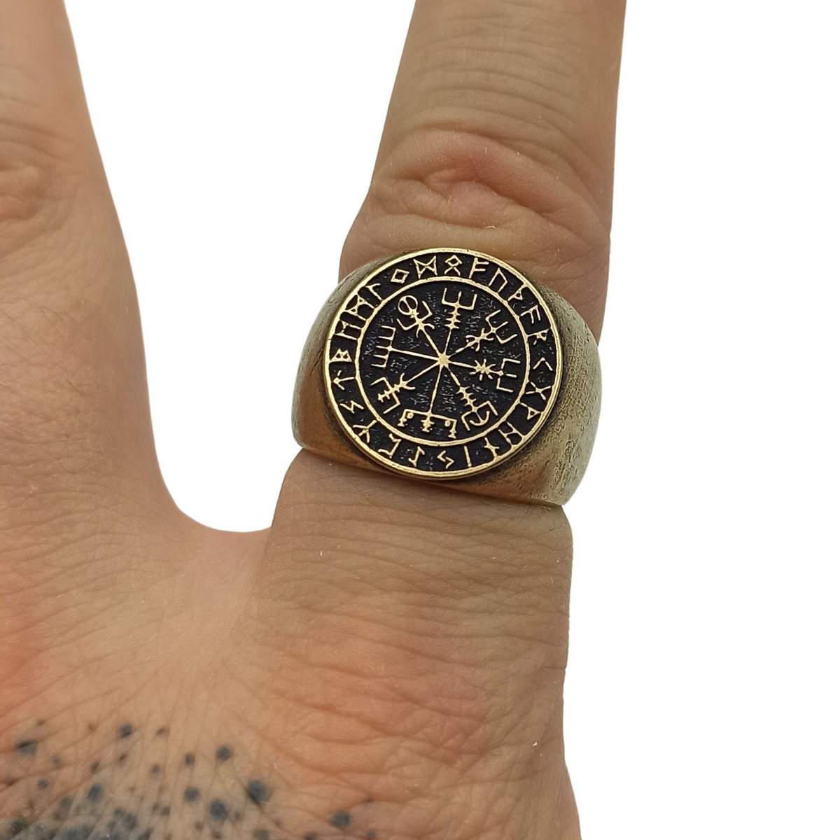 Vegvisir in Elder Futhark circle ring