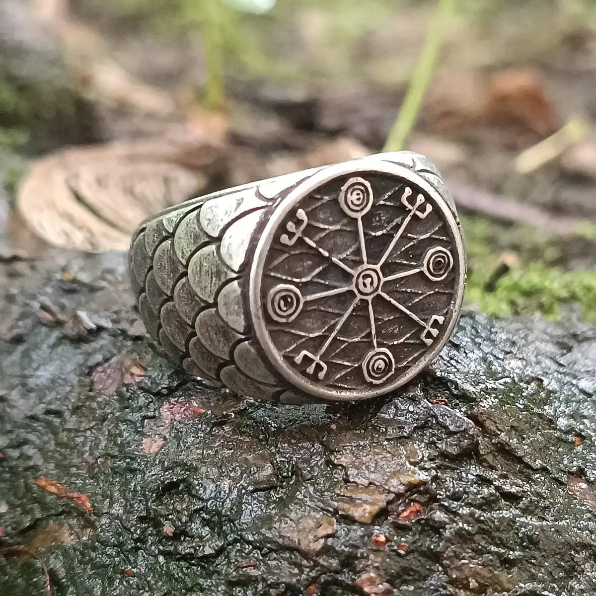 Veidistafur stave ring