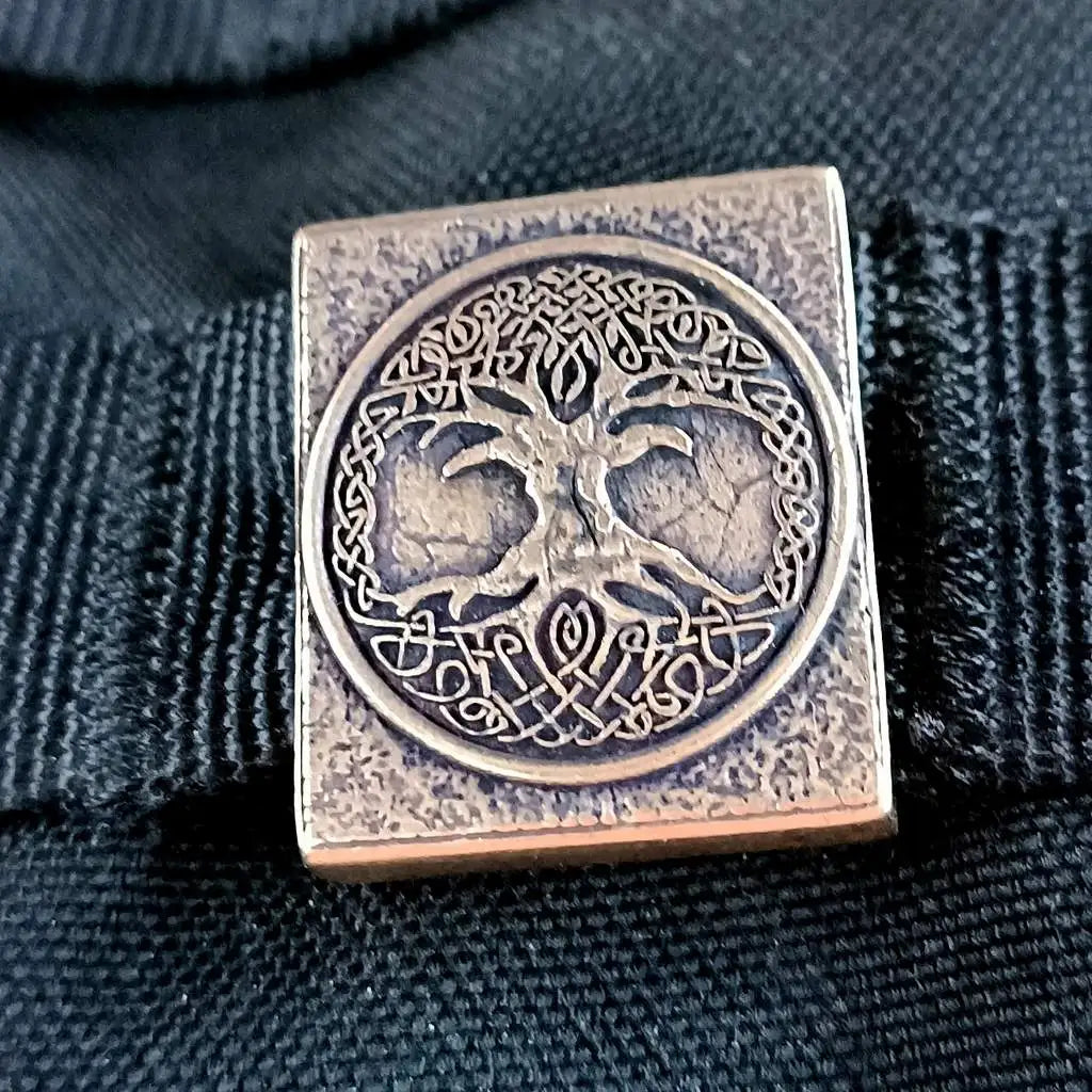 Yggdrasil tree molle clip