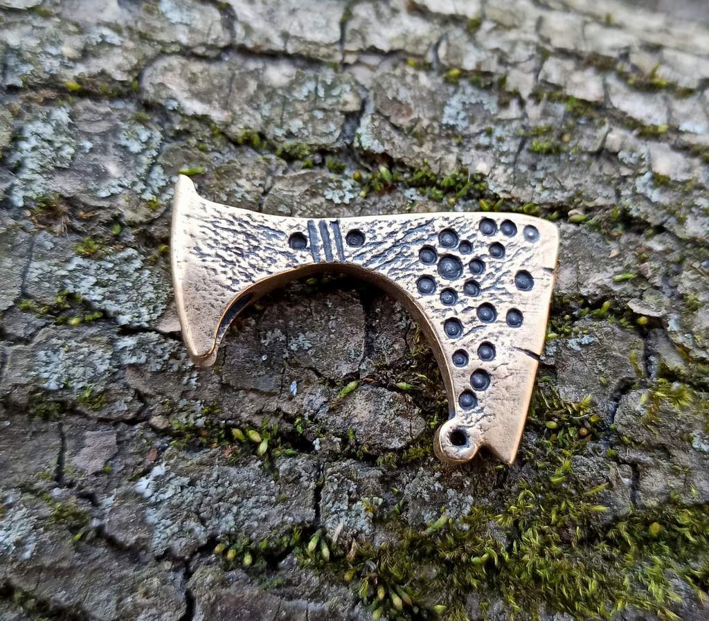 Viking axe pendant replica