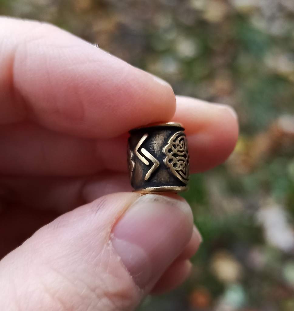 Jera rune bead