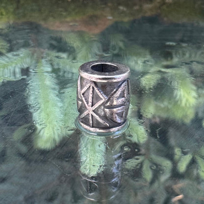 Bind rune bead