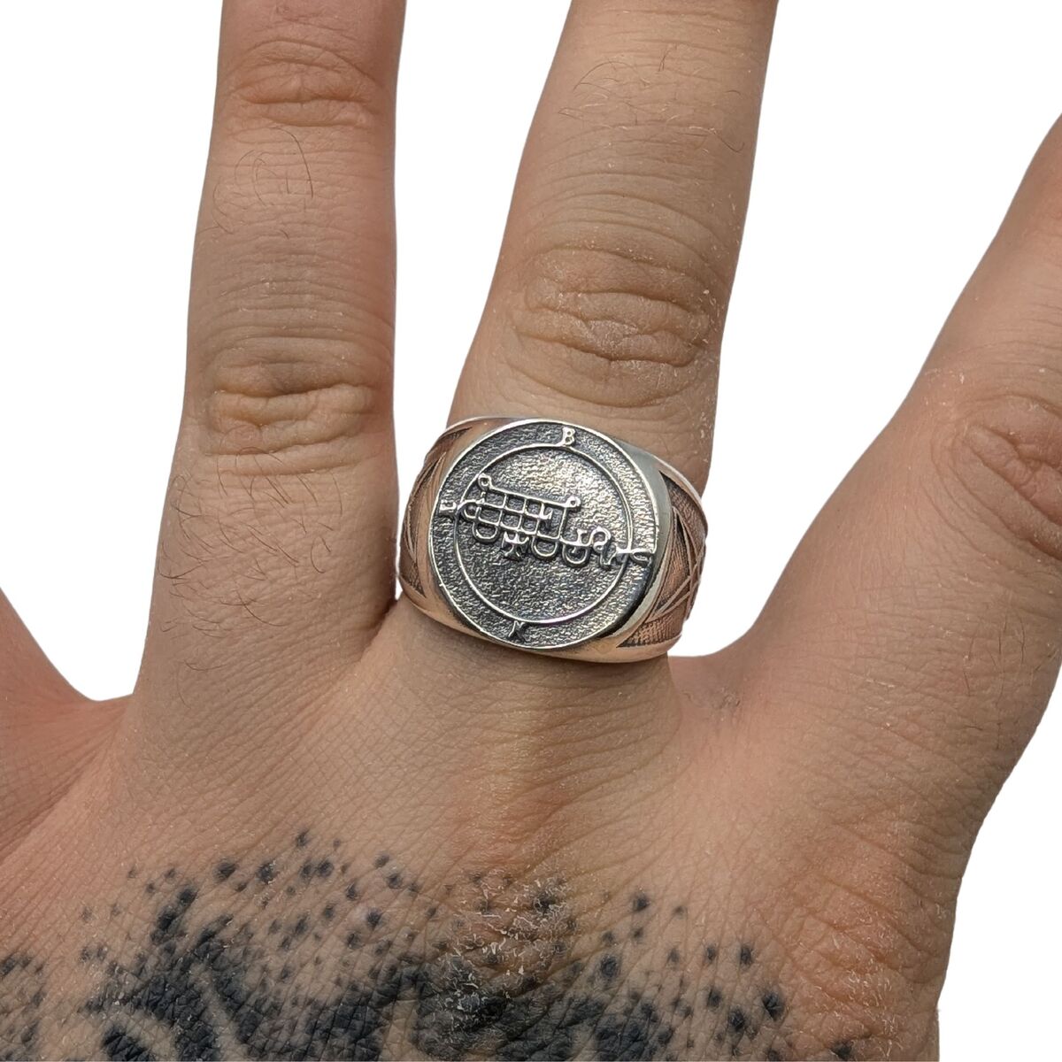 Bune sigil ring