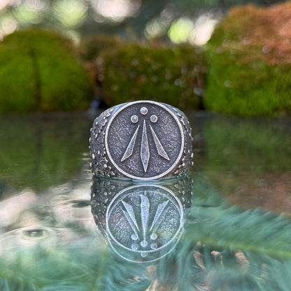 Awen signet ring
