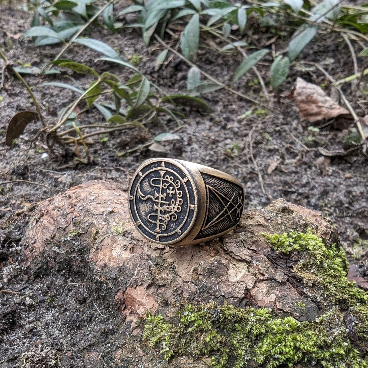 Asmodeus sigil ring from bronze