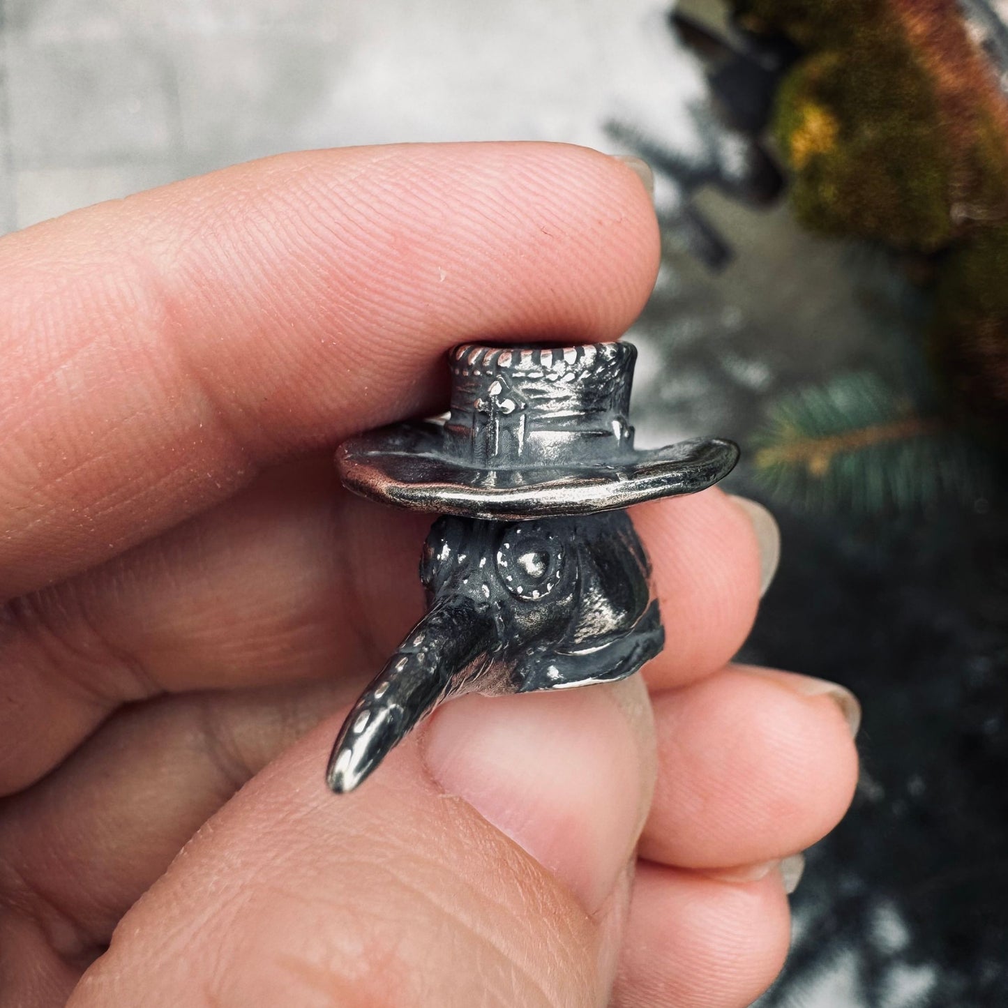 Plague doctor paracord bead