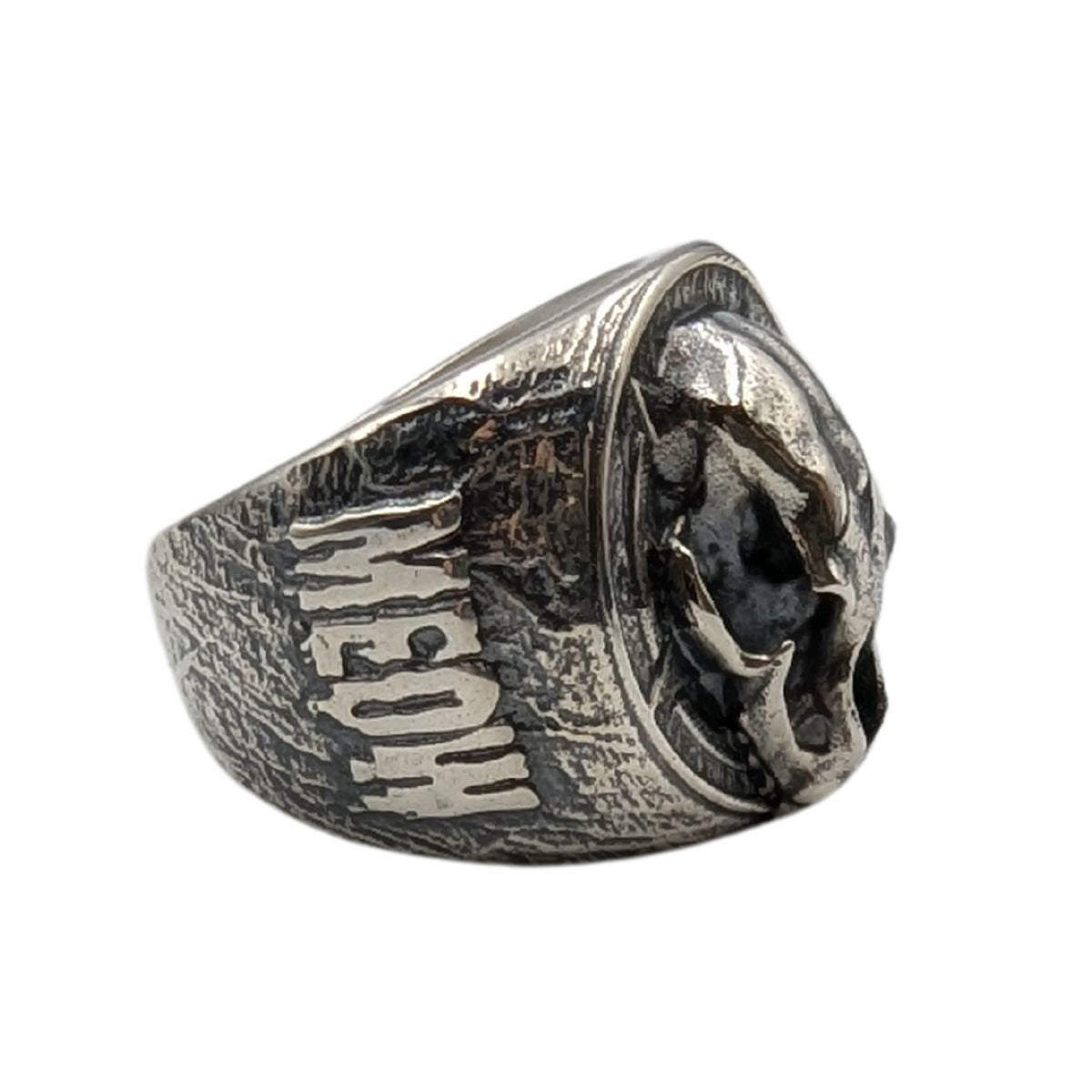 Cat skull signet ring