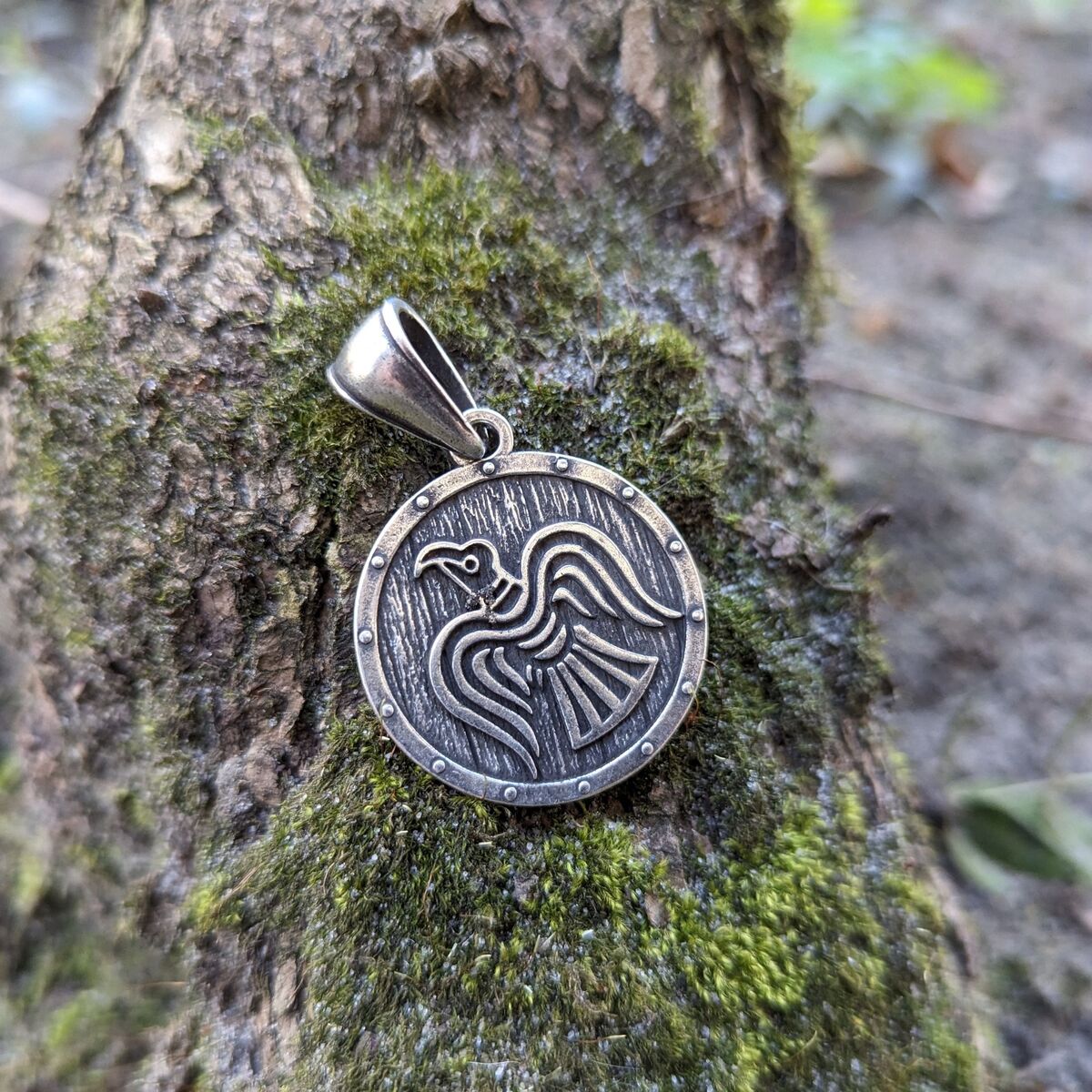 Raven Banner bronze pendant   