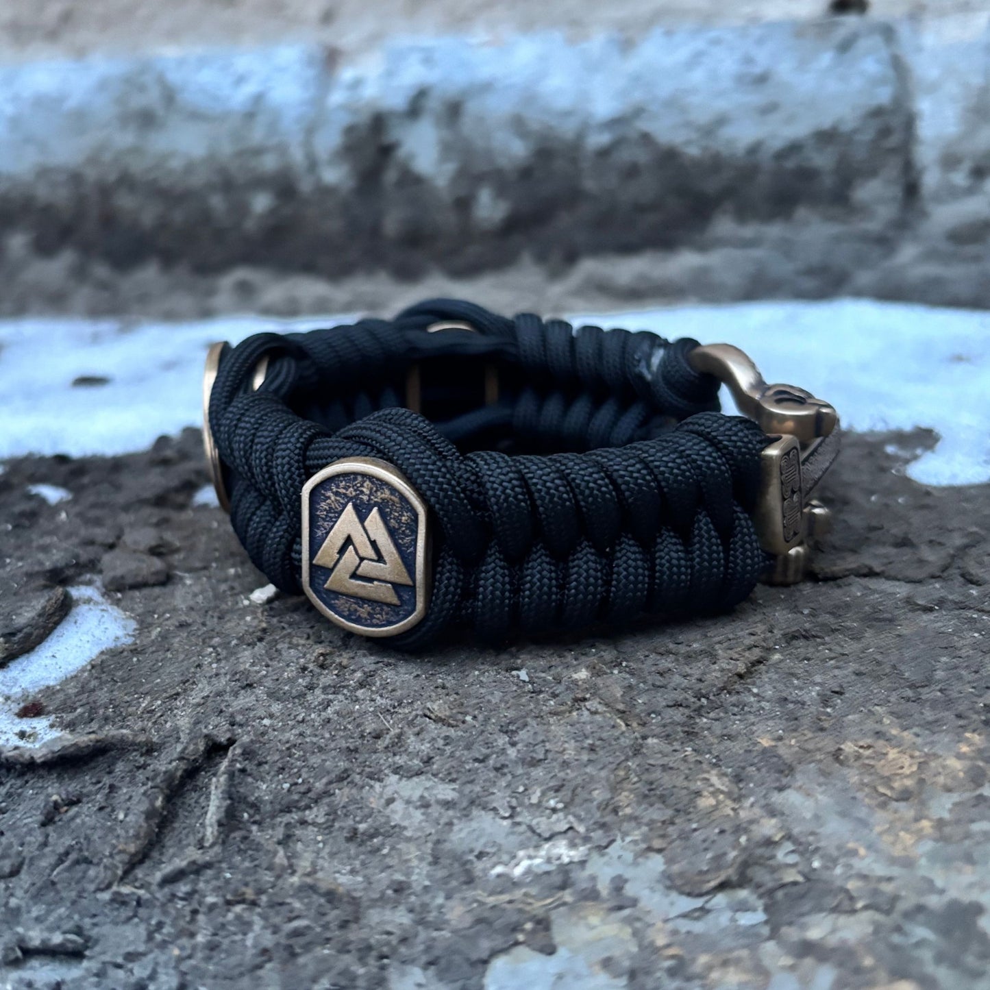 Sigurd and Fafnir Paracord Bracelet
