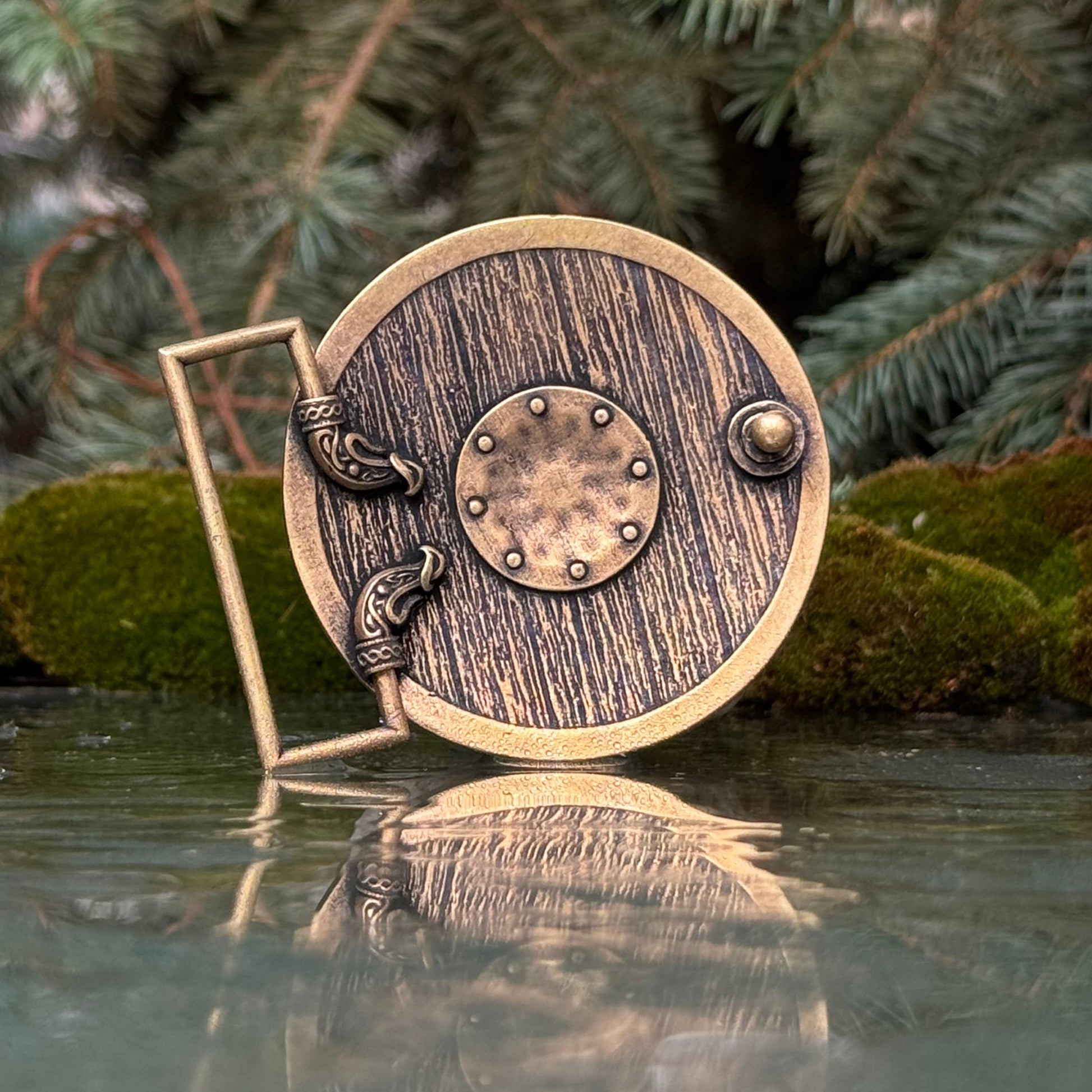 Viking shield belt buckle with Helm of Awe