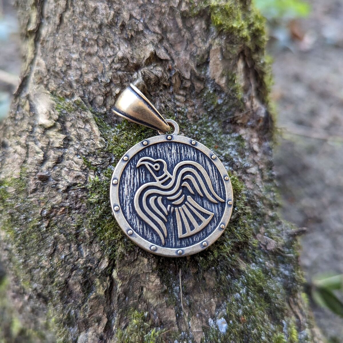 Raven Banner bronze pendant   