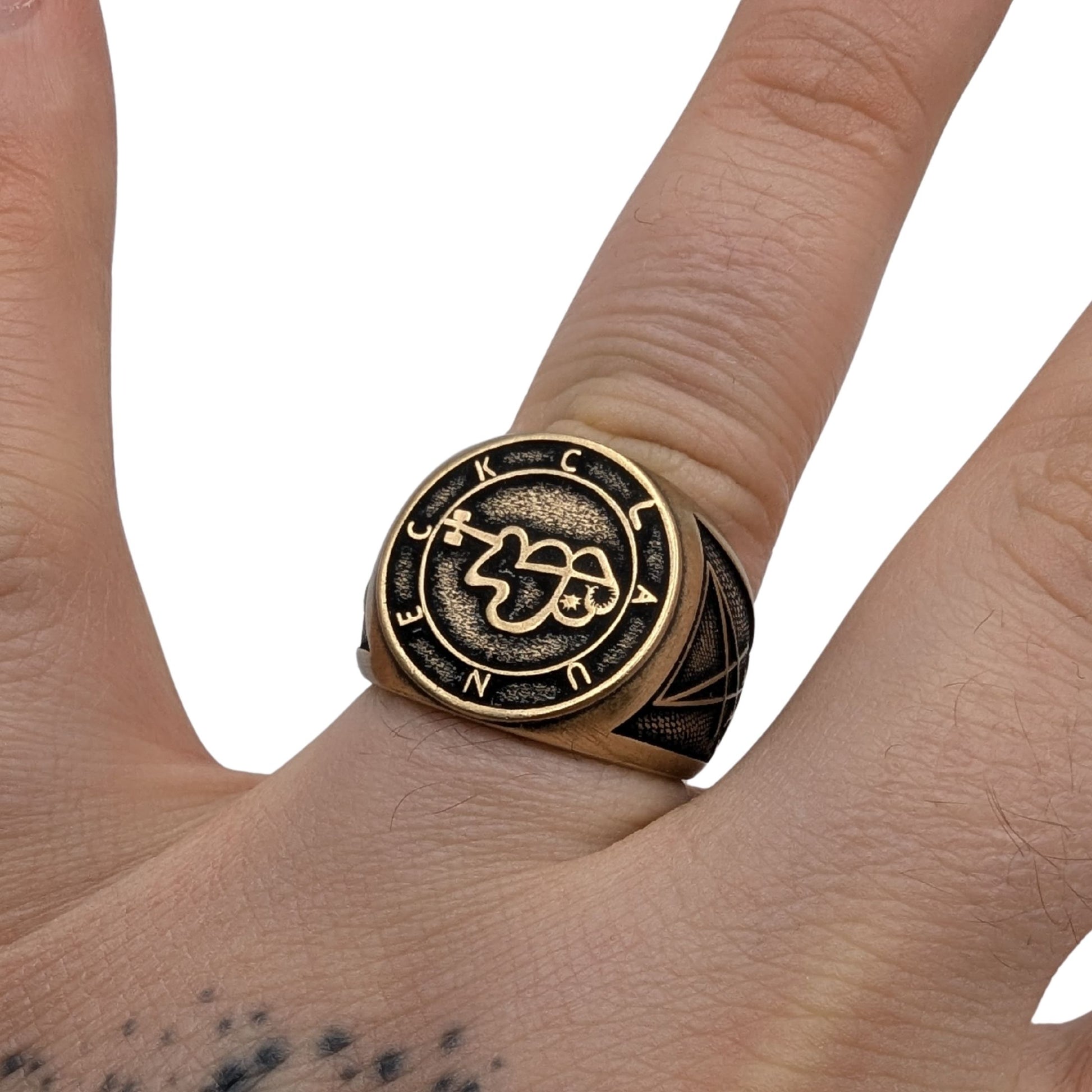 Clauneck Sigil Ring