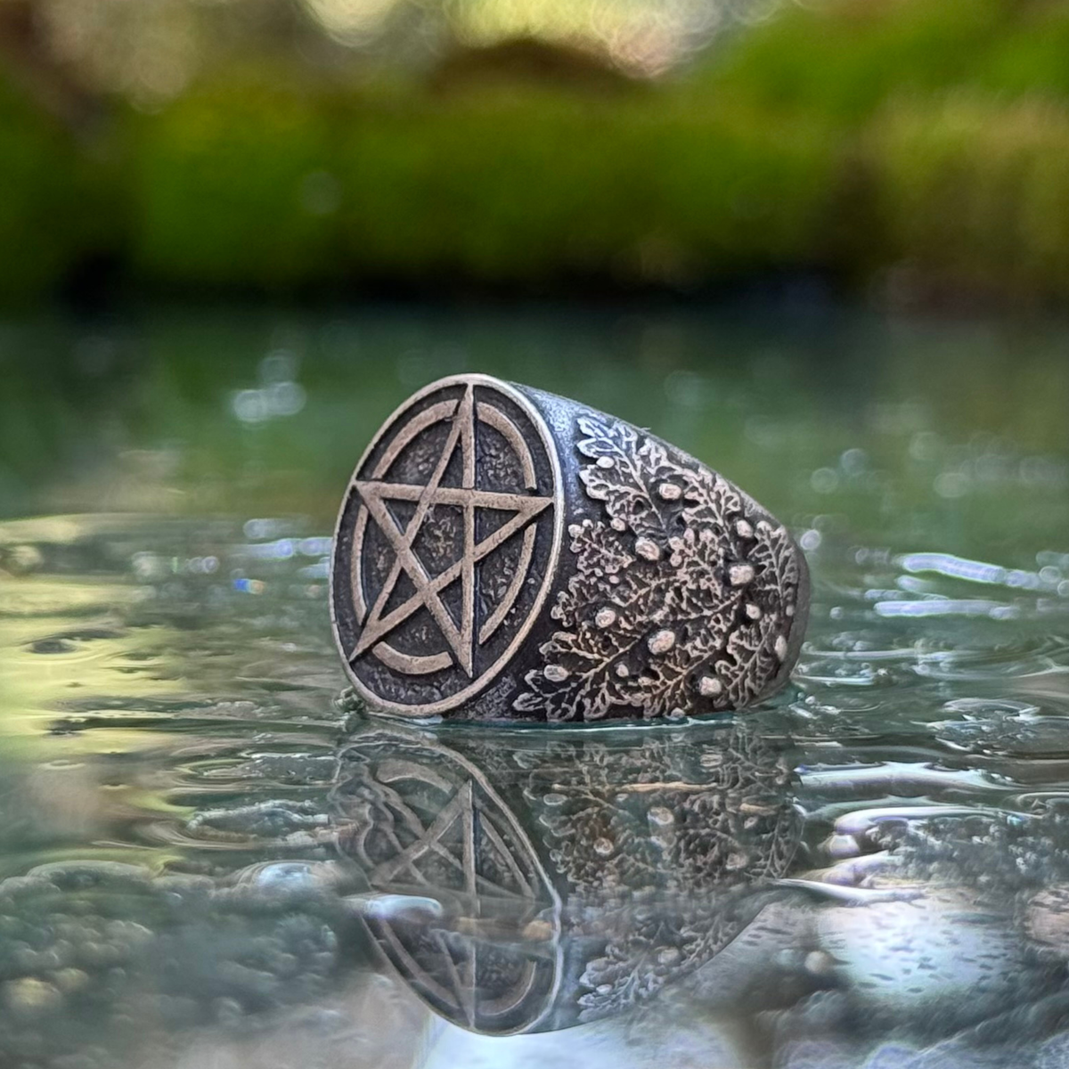 Wiccan pentacle ring