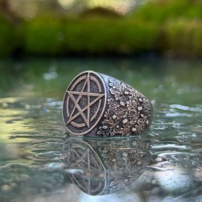 Wiccan pentacle ring