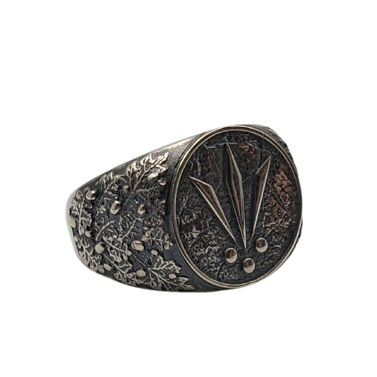 Awen signet ring