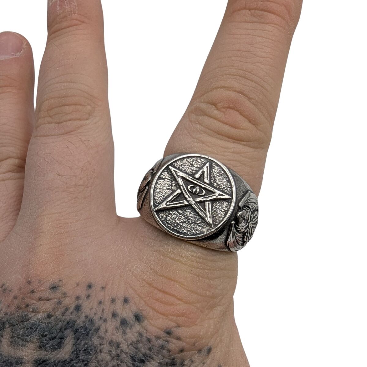 Elder sign symbol ring
