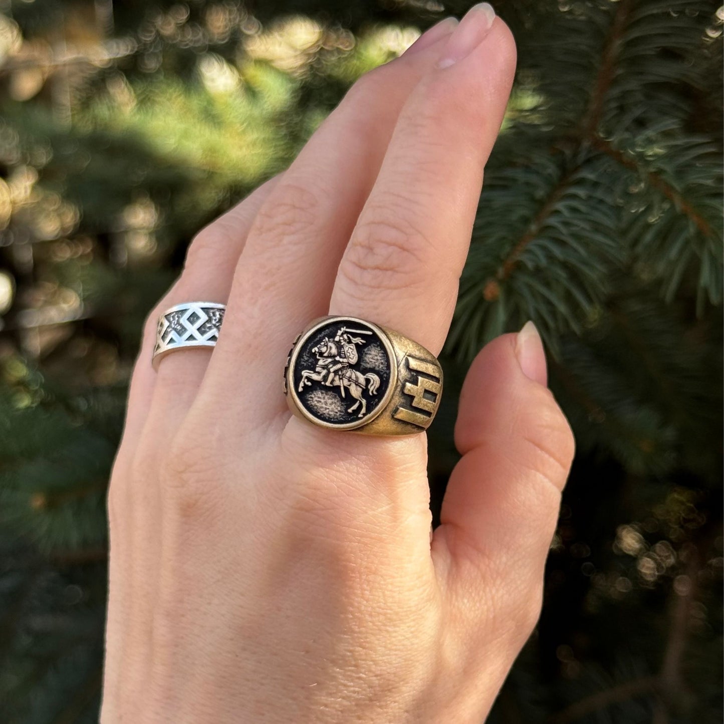 Vytis ring