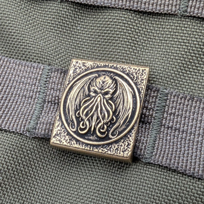Cthulhu molle clip