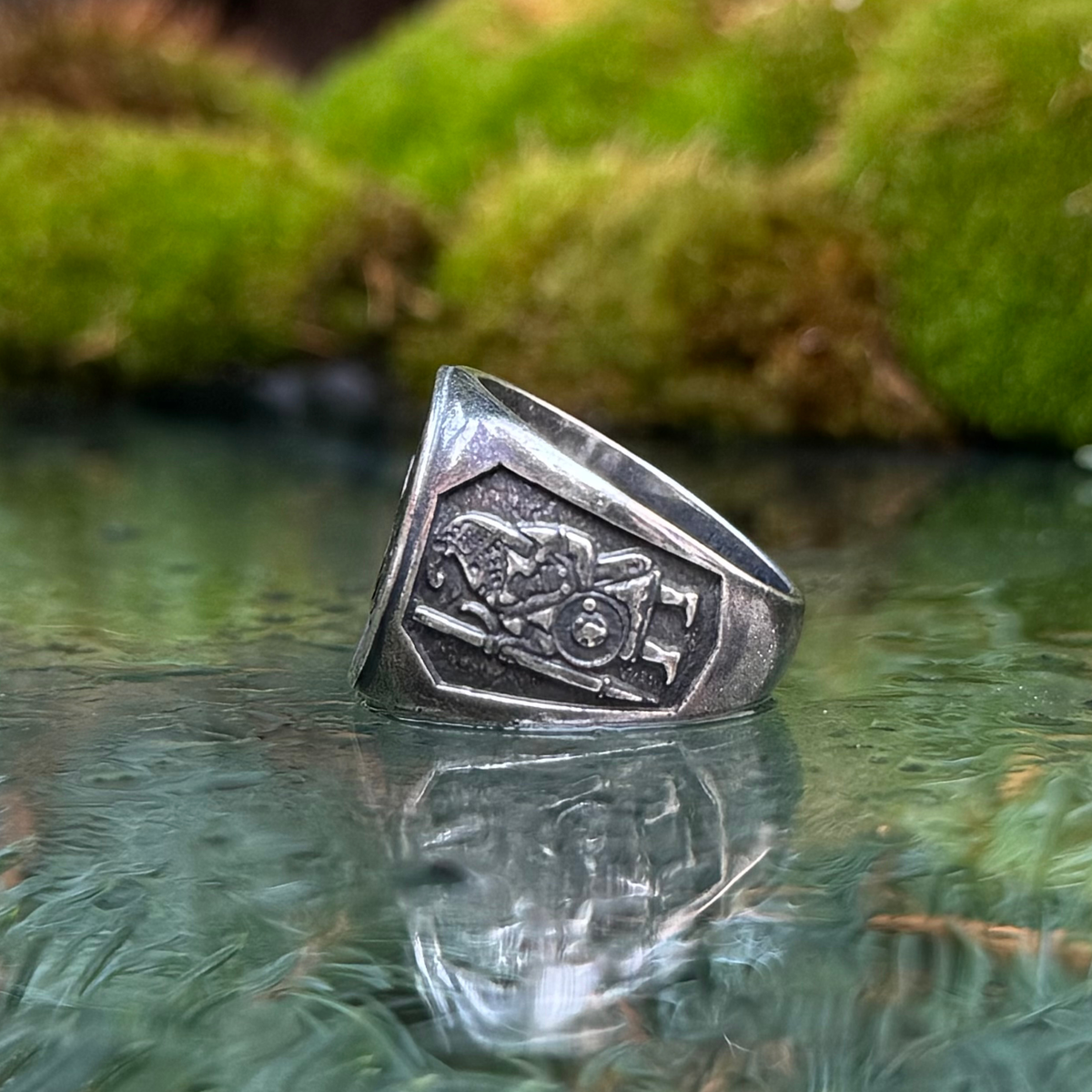 Torslunda dancer ring