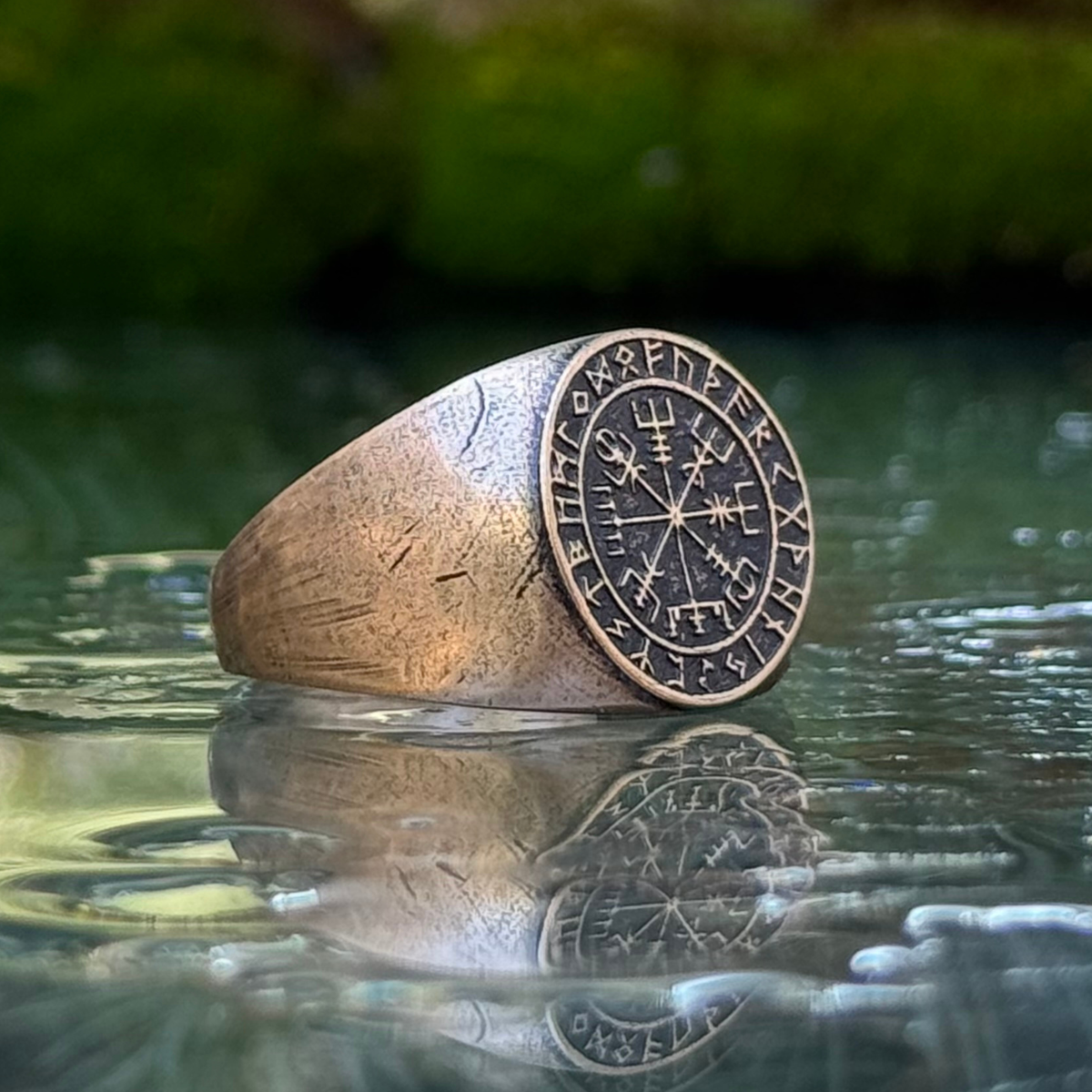 Vegvisir in Elder Futhark circle ring