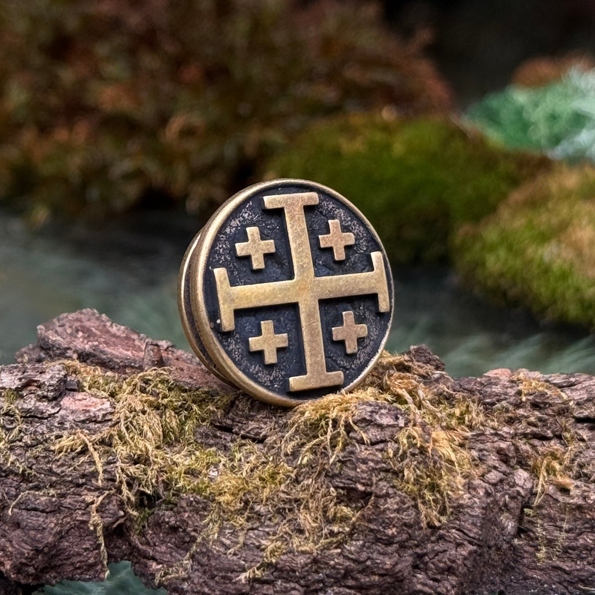 Jerusalem Cross Paracord Bead