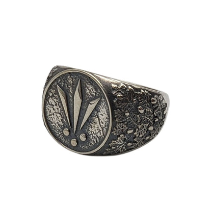 Awen signet ring