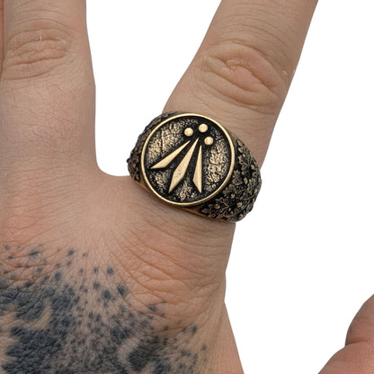 Awen signet ring