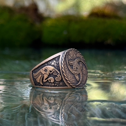 Triple horn of Odin ring