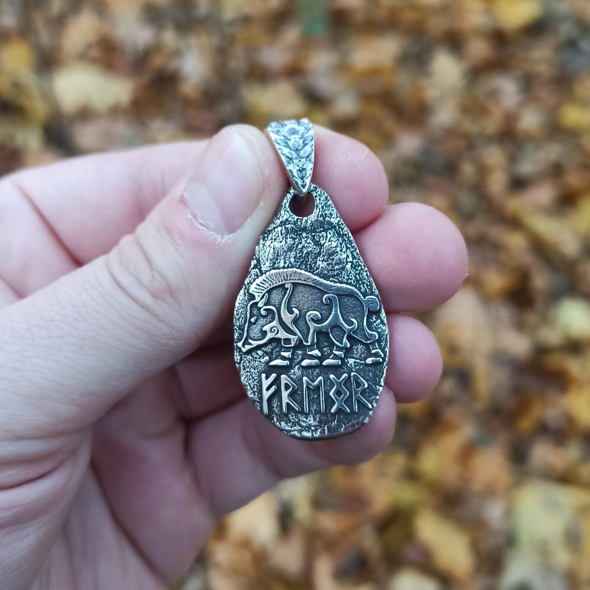 Freyr boar rune pendant