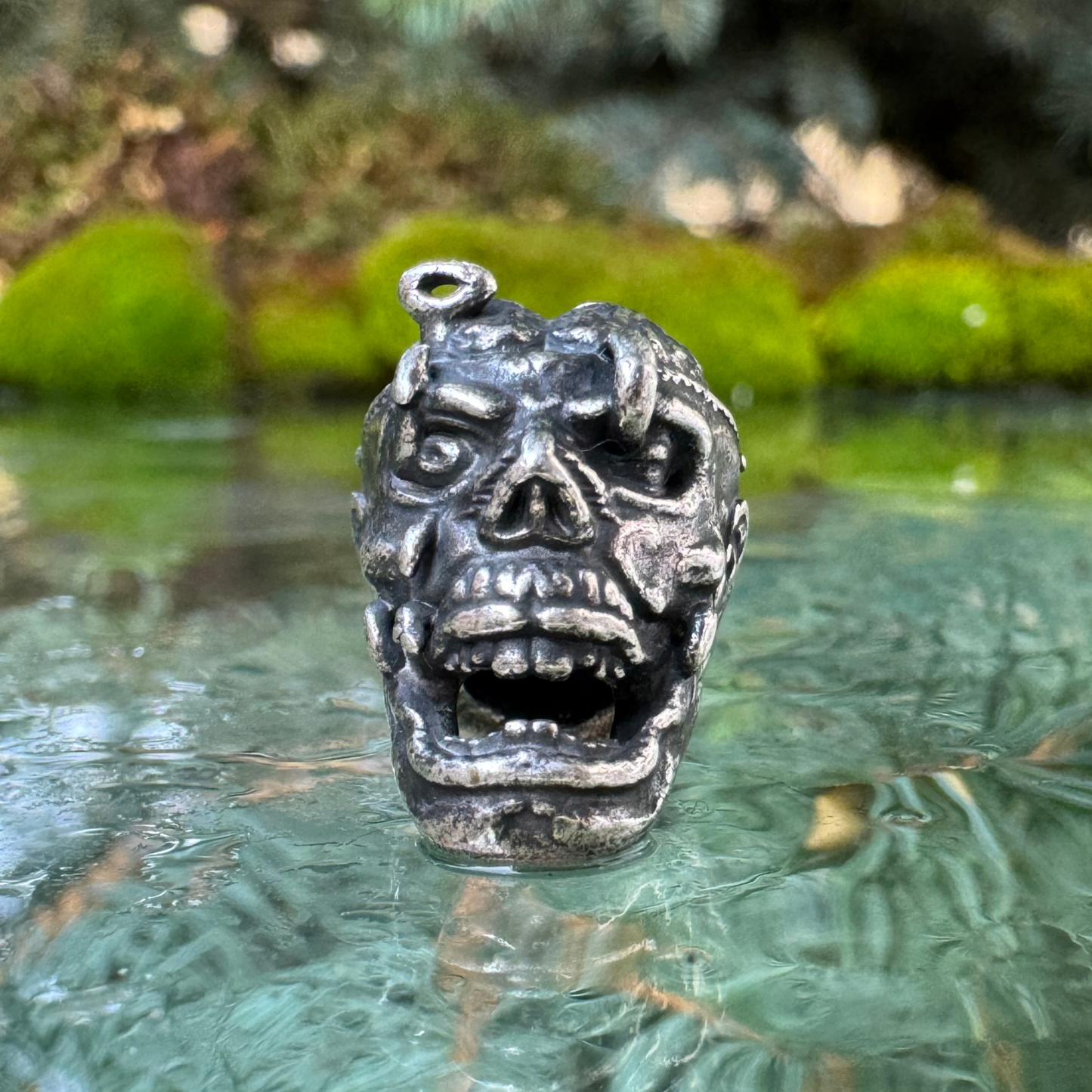 Zombie paracord bead