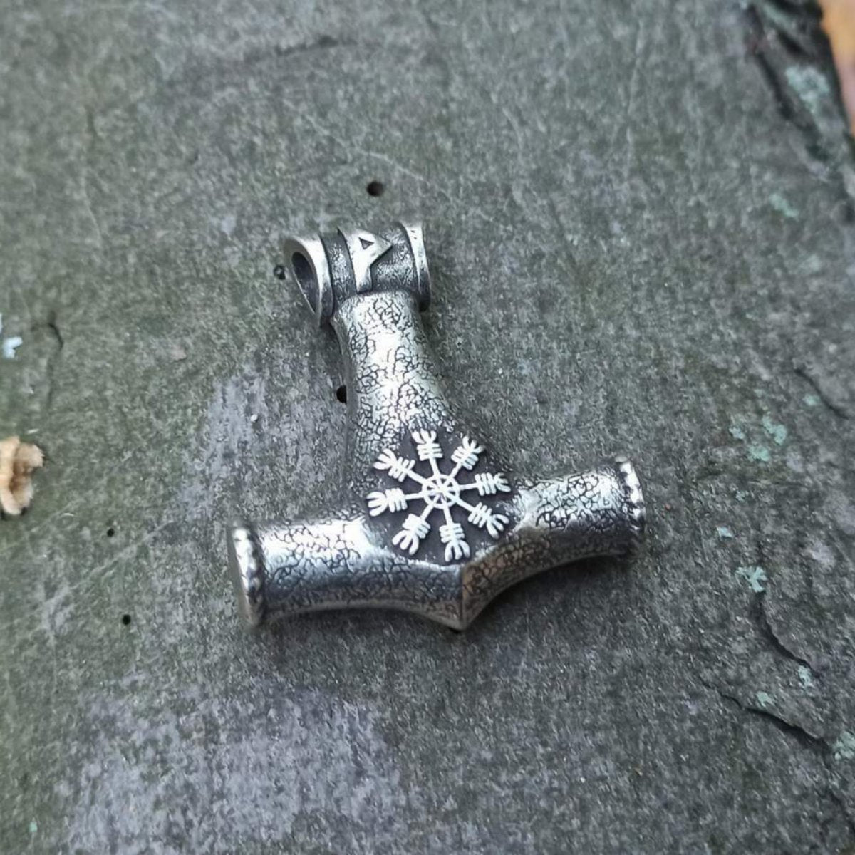 Mjolnir pendant with runes