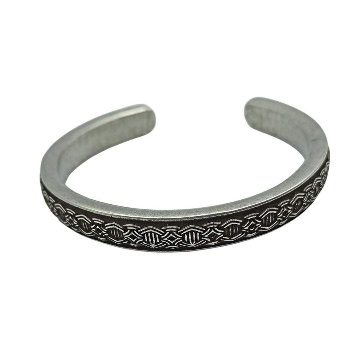 Borre ornament bracelet