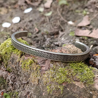Borre ornament Norse bracelet