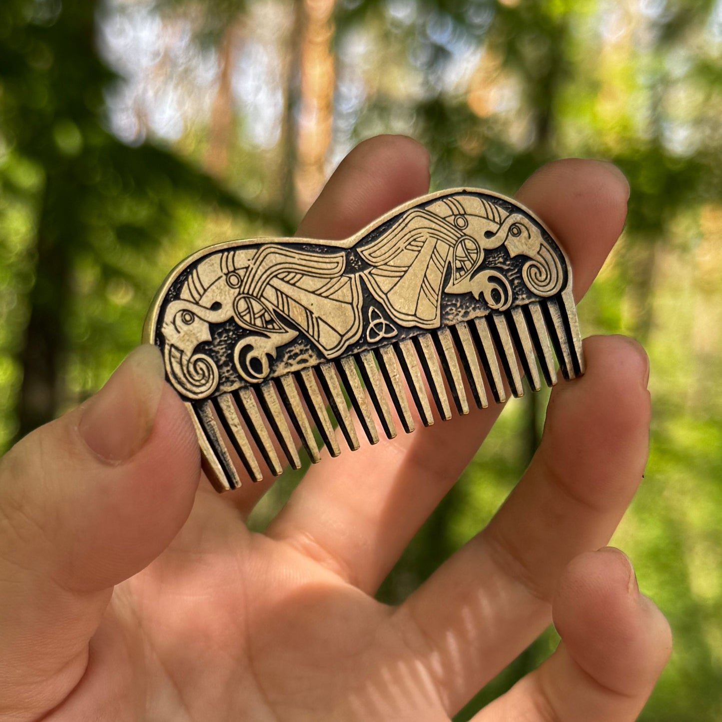 Germanic raven beard Viking comb
