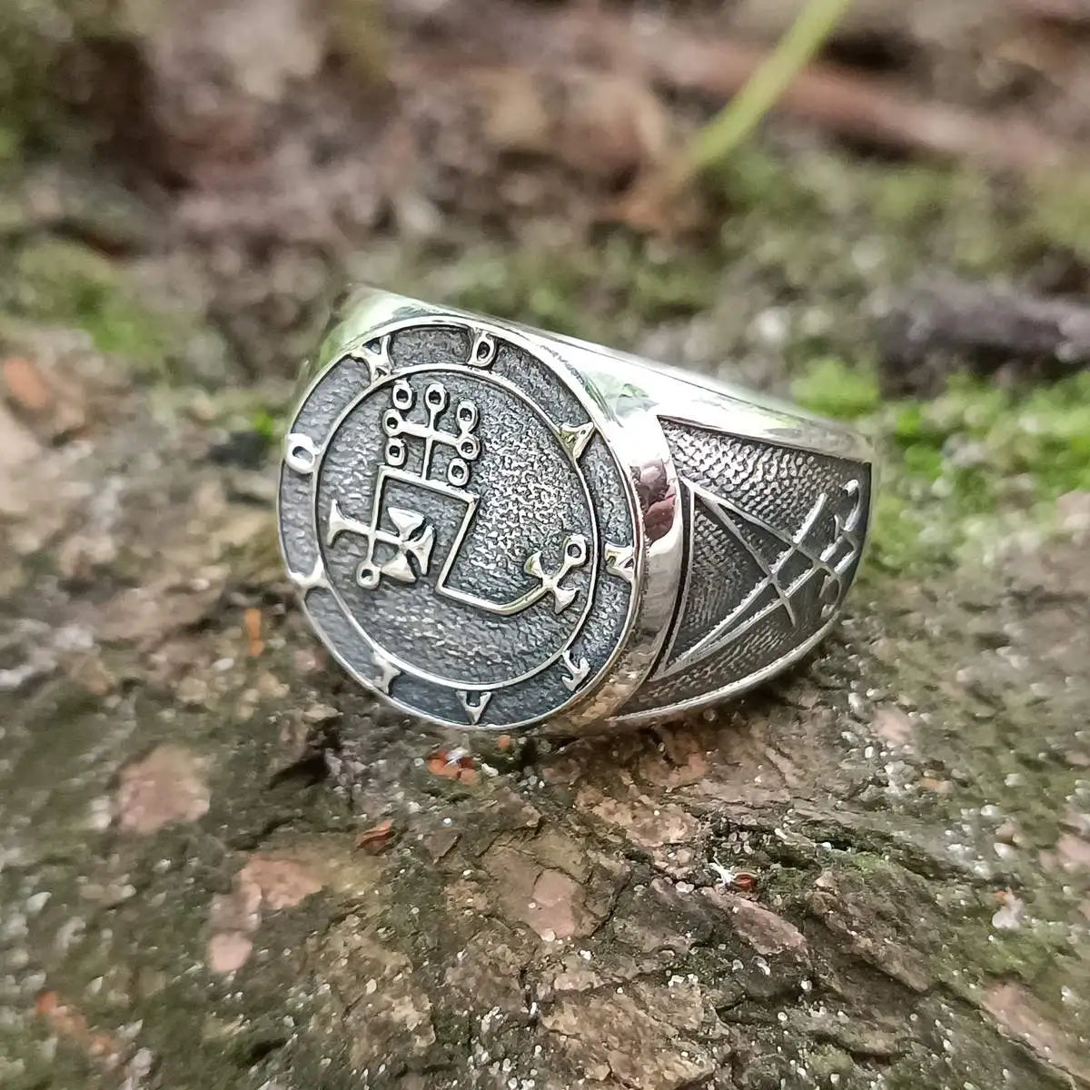 Dantalion sigil ring