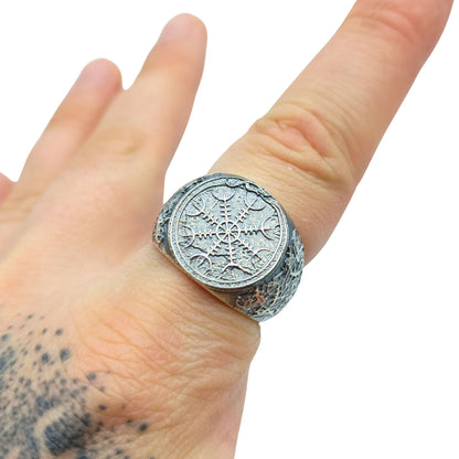 Helm of Awe Ring
