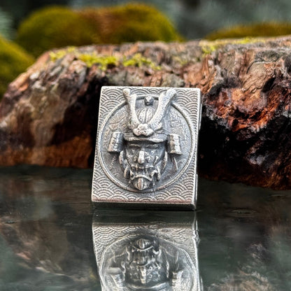 Samurai kabuto mask Molle clip